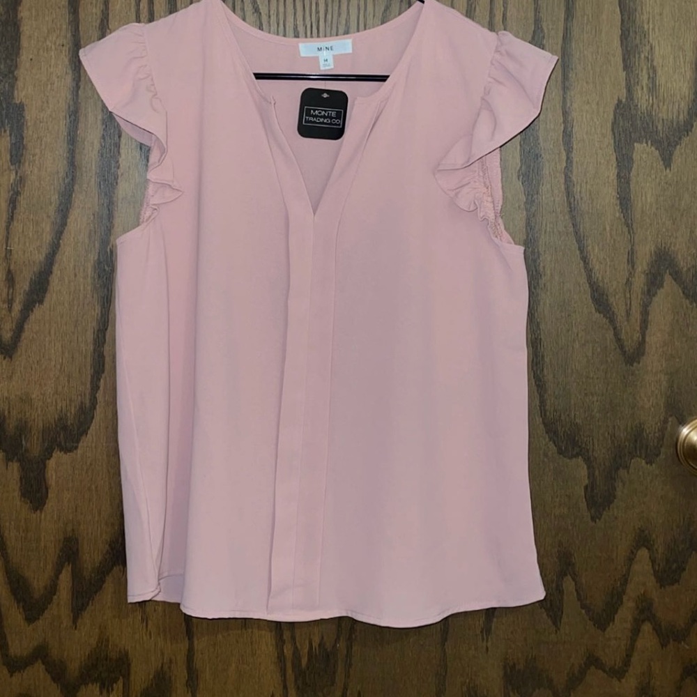 Michele Women's Soft Pink Flutter Sleeve Blouse